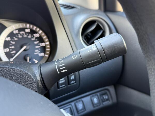 Nissan Navara 2.3 dCi Acenta 4WD Euro 6 (s/s) 4dr