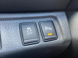 Nissan Navara 2.3 dCi Tekna Auto 4WD Euro 6 4dr at 47th