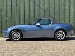 Mazda MX-5 1.5 SKYACTIV-G Arctic Euro 6 2dr at 16th