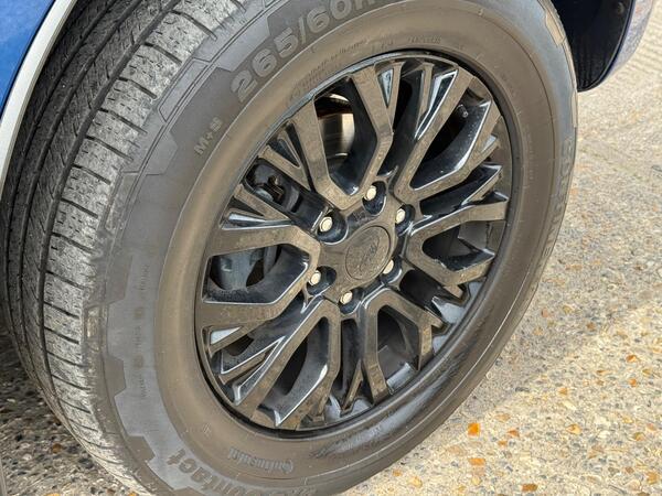 Ford Ranger 2.0 EcoBlue Stormtrak Pickup Double Cab 4dr Diesel Auto 4WD Euro 6 (s/s) (213 ps)