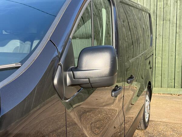 Renault Trafic 2.0 dCi Blue SL28 Business+ L1 H1 Euro 6 (s/s) 5dr