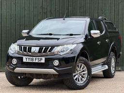 Mitsubishi L200 2.4 DI-D DC Warrior Auto 4WD Euro 6 4dr at 9th