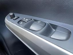 Nissan Navara 2.3 dCi Tekna 4WD Euro 6 (s/s) 4dr at 41th