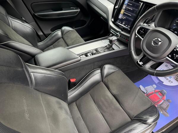 Volvo XC60 2.0 T5 R-Design Auto AWD Euro 6 (s/s) 5dr
