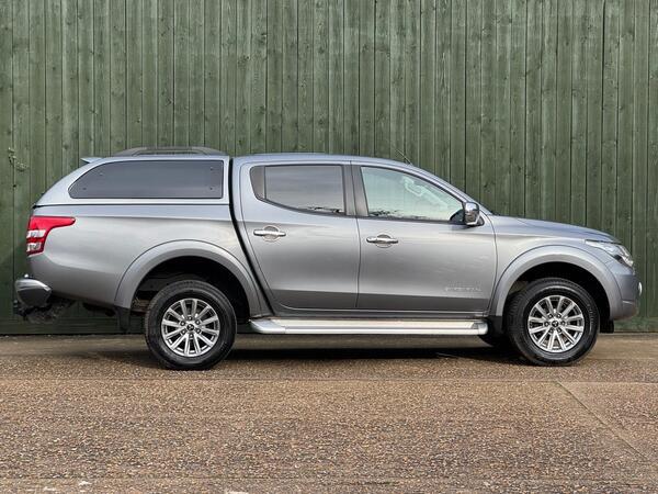 Mitsubishi L200 2.4 DI-D DC Barbarian Auto 4WD Euro 6 4dr