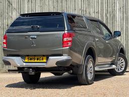 Mitsubishi L200 2.4 DI-D DC Warrior 4WD Euro 6 4dr at 3th