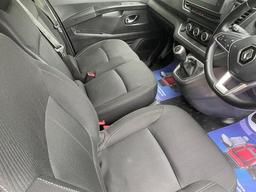 Renault Trafic 2.0 dCi Blue SL28 Sport L1 H1 Euro 6 (s/s) 5dr at 4th