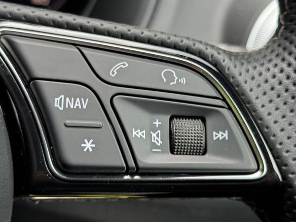 Audi Q2 1.5 TFSI CoD 35 Black Edition S Tronic Euro 6 (s/s) 5dr