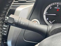Nissan Navara 2.3 dCi Tekna 4WD Euro 5 4dr at 27th