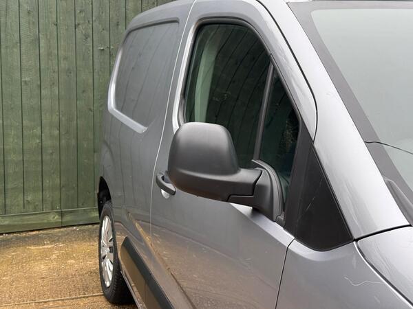 Peugeot Partner 1.5 BlueHDi 1000 Professional Standard Panel Van SWB Euro 6 5dr