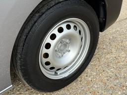 Citroen Dispatch 1.5 BlueHDi 1000 Enterprise Pro M FWD 2 Euro 6 (s/s) 6dr at 27th