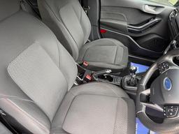 Ford Fiesta 1.0T EcoBoost ST-Line Euro 6 (s/s) 5dr at 2th