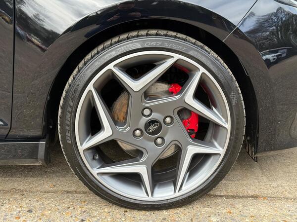 Ford Fiesta 1.5T EcoBoost ST-3 Euro 6 (s/s) 3dr
