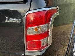 Mitsubishi L200 2.4 DI-D DC Barbarian 4WD Euro 6 4dr at 32th