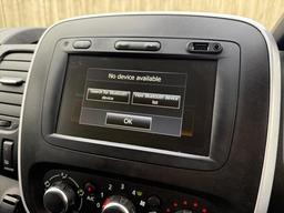 Renault Trafic 2.0 dCi ENERGY 30 Sport Nav Crew Van LWB Euro 6 (s/s) 6dr at 7th