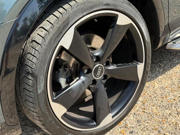 Audi Q3 1.4 TFSI CoD Black Edition S Tronic Euro 6 (s/s) 5dr