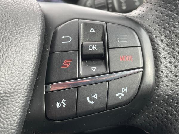 Ford Focus 2.3T EcoBoost ST Euro 6 (s/s) 5dr