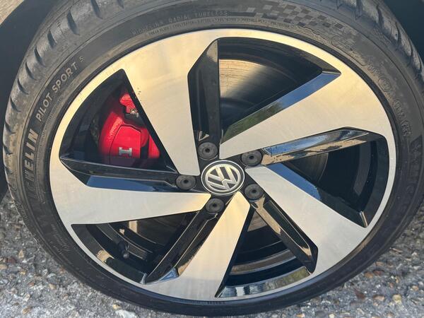 Volkswagen Golf 2.0 TSI GTI Performance DSG Euro 6 (s/s) 5dr