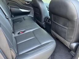 Nissan Navara 2.3 dCi Tekna Auto 4WD Euro 6 4dr at 31th