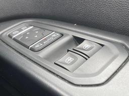 Renault Trafic 2.0 dCi Blue LL30 Sport L2 H1 Euro 6 (s/s) 5dr at 37th