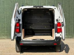 Citroen Dispatch 2.0 BlueHDi 1400 Enterprise M FWD 2 Euro 6 (s/s) 6dr at 23th