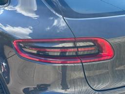 Porsche Macan 3.0 TD V6 S PDK 4WD Euro 6 (s/s) 5dr at 45th