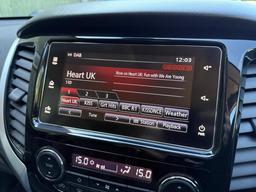 Mitsubishi L200 2.4 DI-D DC Challenger Auto 4WD Euro 6 4dr at 11th