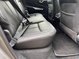 Nissan Navara 2.3 dCi Tekna Auto 4WD Euro 6 4dr at 31th