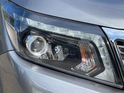 Nissan Navara 2.3 dCi Tekna 4WD Euro 6 (s/s) 4dr at 31th