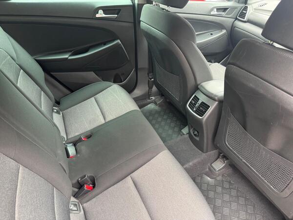 Hyundai TUCSON 1.6 GDi SE Nav Euro 6 (s/s) 5dr