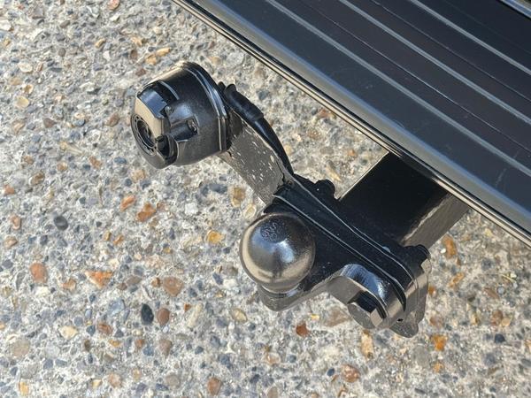 Mitsubishi L200 2.4 DI-D DC Barbarian Black Auto 4WD Euro 6 4dr (Roll Top)