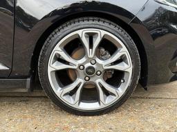 Ford Fiesta 1.0T EcoBoost ST-Line Euro 6 (s/s) 5dr at 34th