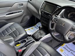 Mitsubishi L200 2.4 DI-D DC Barbarian Auto 4WD Euro 6 4dr at 9th