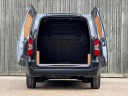 Citroen Berlingo 1.5 BlueHDi 1000 Enterprise Edition M SWB Euro 6 (s/s) 5dr at 36th