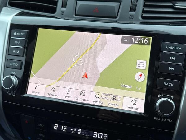 Nissan Navara 2.3 dCi N-Guard Auto 4WD Euro 6 4dr