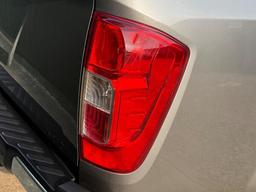 Nissan Navara 2.3 dCi Tekna Auto 4WD Euro 6 4dr at 47th