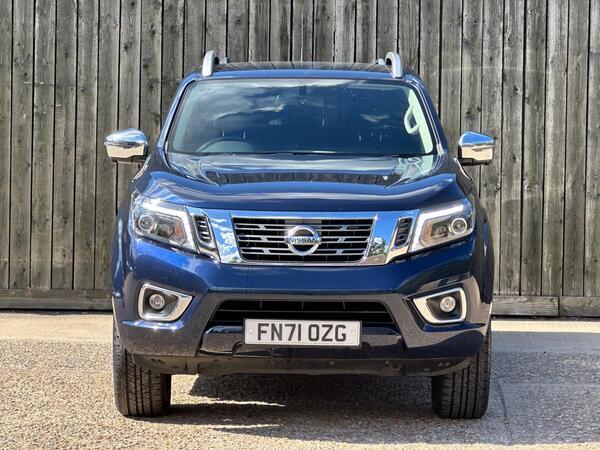 Nissan Navara 2.3 dCi Tekna Auto 4WD Euro 6 4dr