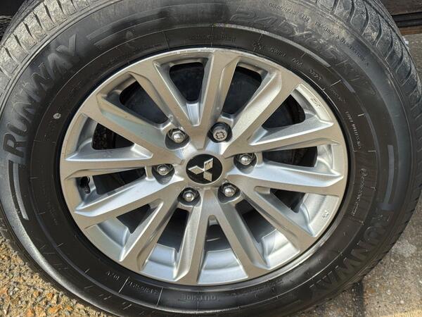 Mitsubishi L200 2.4 DI-D DC Barbarian Auto 4WD Euro 6 4dr