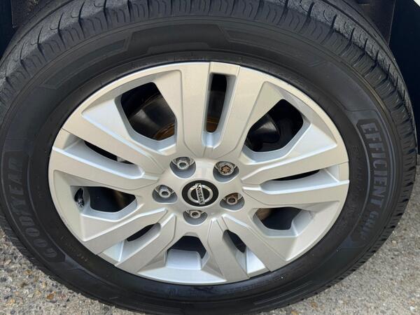 Nissan Primastar 2.0 dCi 30 Tekna L2 H1 Euro 6 (s/s) 5dr