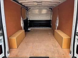 Nissan Primastar 2.0 dCi 30 Tekna L2 H1 Euro 6 (s/s) 5dr at 11th