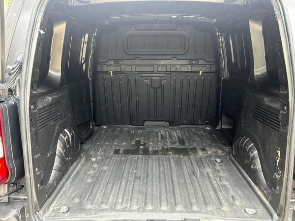 Peugeot Partner 1.5 BlueHDi 1000 Asphalt Premium Standard Panel Van SWB Euro 6 5dr