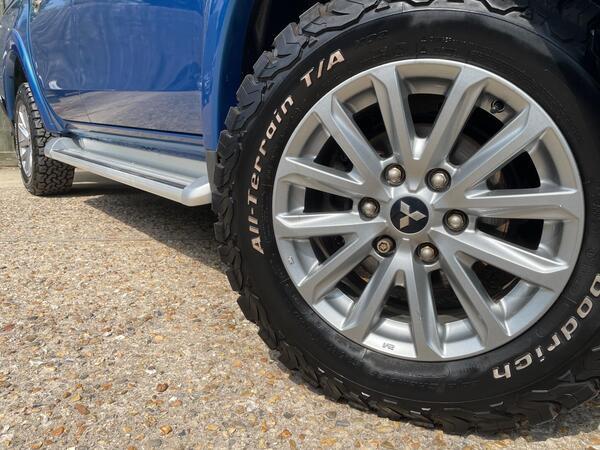 Mitsubishi L200 2.4 DI-D DC Barbarian Auto 4WD Euro 6 4dr