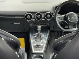 Audi TT 2.0 TFSI 40 Black Edition S Tronic Euro 6 (s/s) 3dr at 2th
