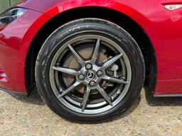 Mazda MX-5 RF 1.5 SKYACTIV-G Sport Nav Euro 6 2dr at 39th