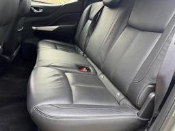 Nissan Navara 2.3 dCi Tekna Auto 4WD Euro 6 4dr at 31th
