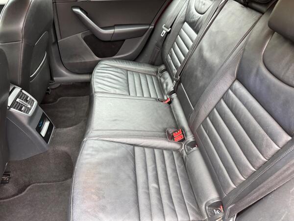 Skoda Octavia 2.0 TDI Elegance Euro 5 (s/s) 5dr