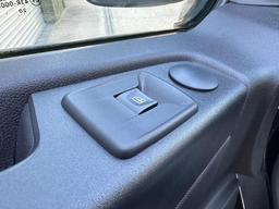 Renault Trafic 2.0 dCi ENERGY 28 Black Edition SWB Standard Roof Euro 6 (s/s) 5dr at 16th
