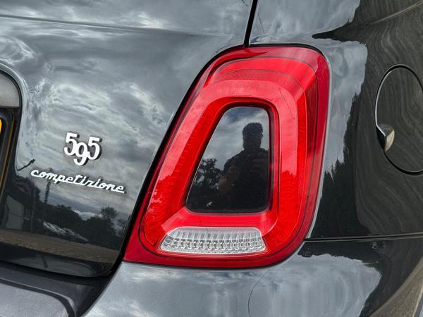 Abarth 595 1.4 T-Jet Competizione Euro 6 3dr