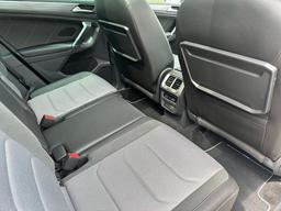 Volkswagen Tiguan 2.0 TDI R-Line DSG 4Motion Euro 6 (s/s) 5dr at 14th