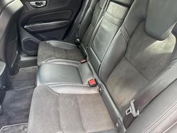 Volvo XC60 2.0 T5 R-Design Auto AWD Euro 6 (s/s) 5dr at 22th